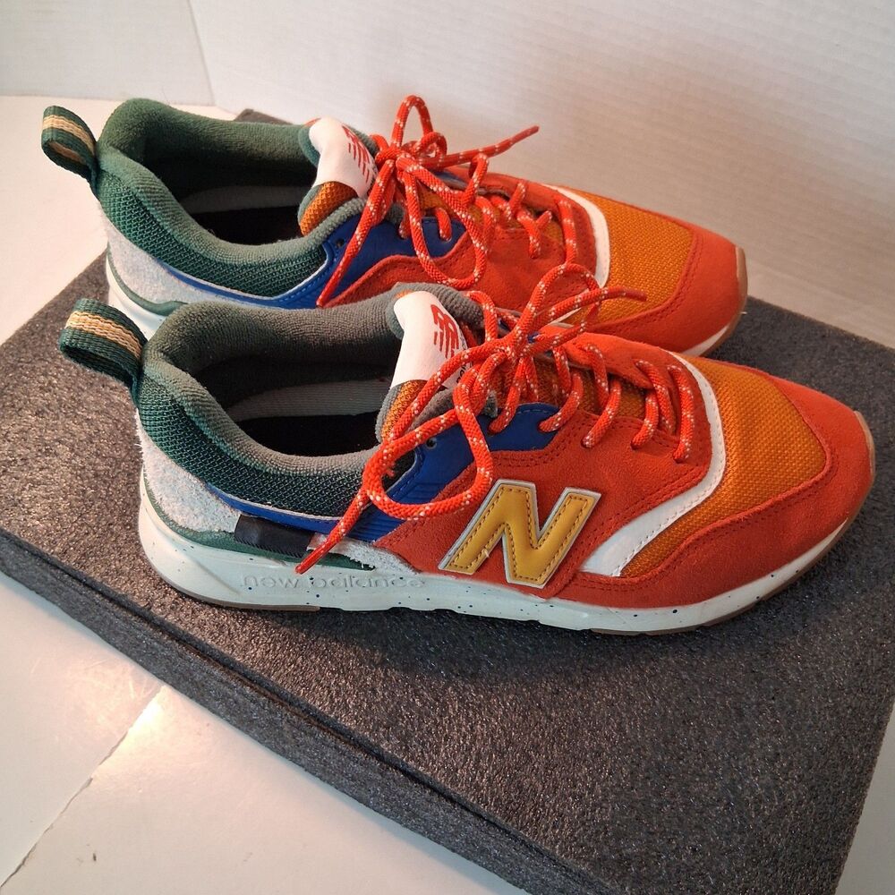 New Balance 997H Womens Size 7.5 Athletic Shoes Red Multicolor Cordura CW997HJI